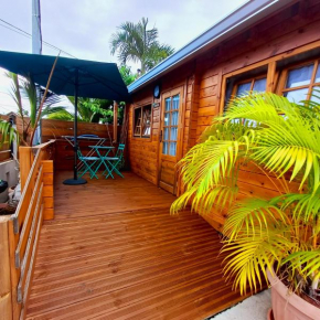 Chalet charmant à L'Étang-Salé avec terrasse